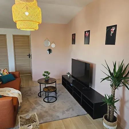 Appartement L'ecrin De - 20 Min - Clim & Parking *
