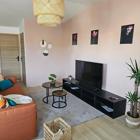 Appartement L'ecrin De - 20 Min - Clim & Parking